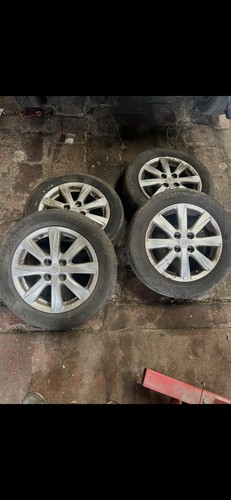Toyota yaris 15inch full set - toyota,