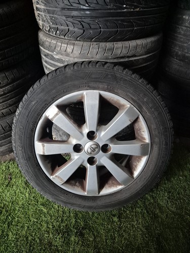 Toyota yaris mk2 2005 - toyota,
