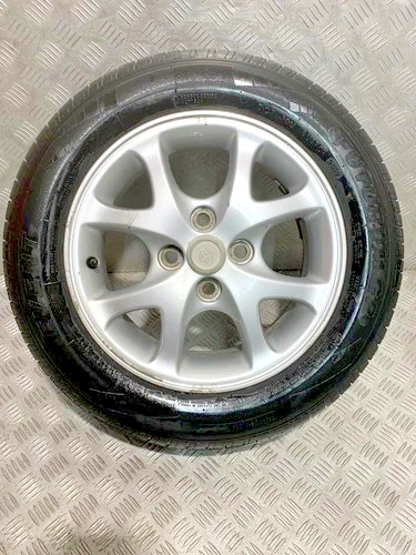 Toyota yaris alloy wheel - alloy,