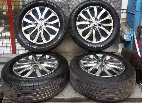 Toyota yaris 15 - toyota,