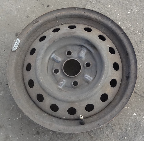 Toyota yaris wheel rim - toyota, 14"